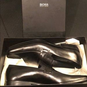 New in Box Men’s Hugo Boss Saturn Leather Loafers